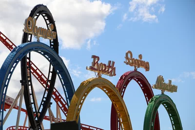 Olympia Looping