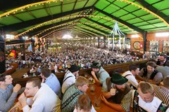 Augustiner Festhalle